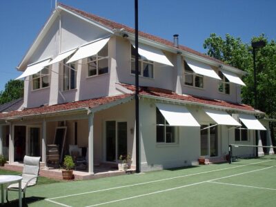 pb250002 Drop Arm Awning