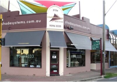 showroom Drop Arm Awning