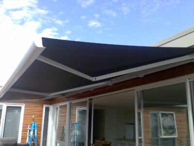 Aluxor Discus Cassette Awning