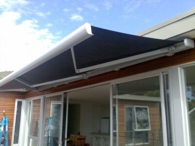 Aluxor Discus Cassette Awning