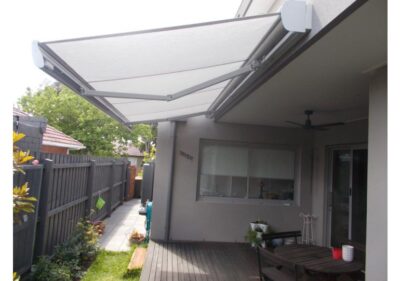 Aluxor Stratos 3 Folding arm Awning