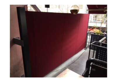 Sideline Retractable Privacy Screen