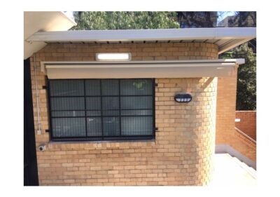 Aluxor Stratos 1 Folding Arm Awning