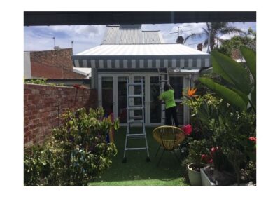 Aluxor Toga Folding Arm Awning