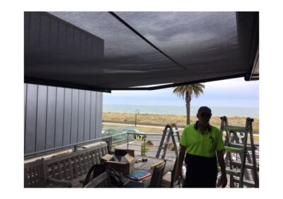 Aluxor Discus Cassette Awning
