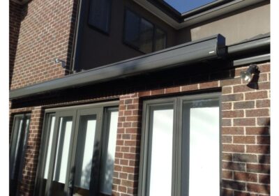 Aluxor Stratos 3 Folding arm Awning