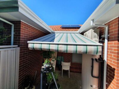 Aluxor Stratos 1 Folding Arm Awning