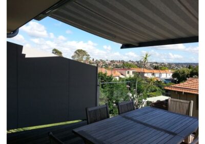 Sideline Retractable Privacy Screen