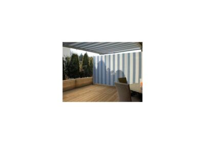 Sideline Retractable Privacy Screen