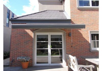 Aluxor Stratos 3 Folding arm Awning